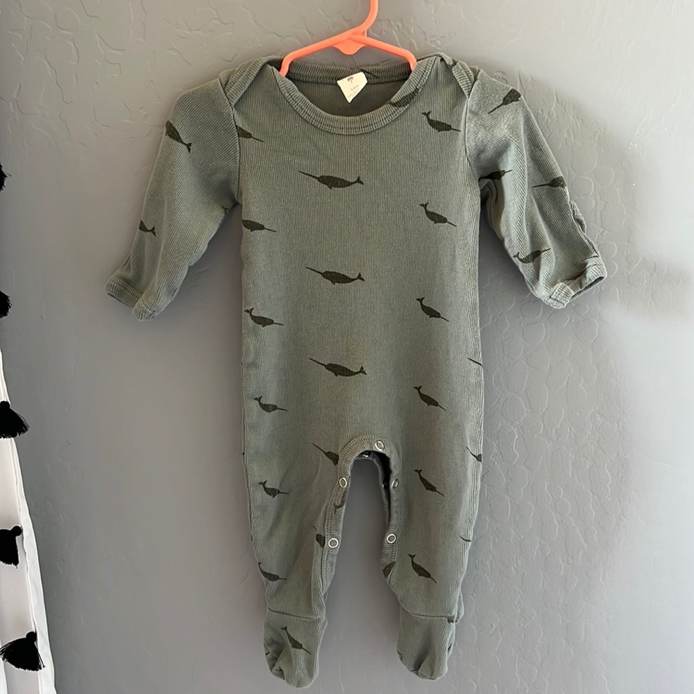 Kate Quinn Green Whale Print Kids Pajamas